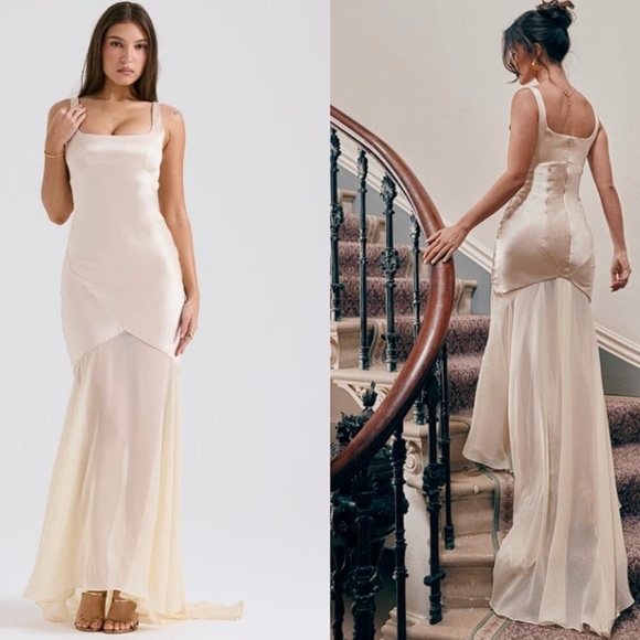 HOUSE OF CB 'Vittoria' Champagne Chiffon Floor Length Gown - Picture 1 of 7